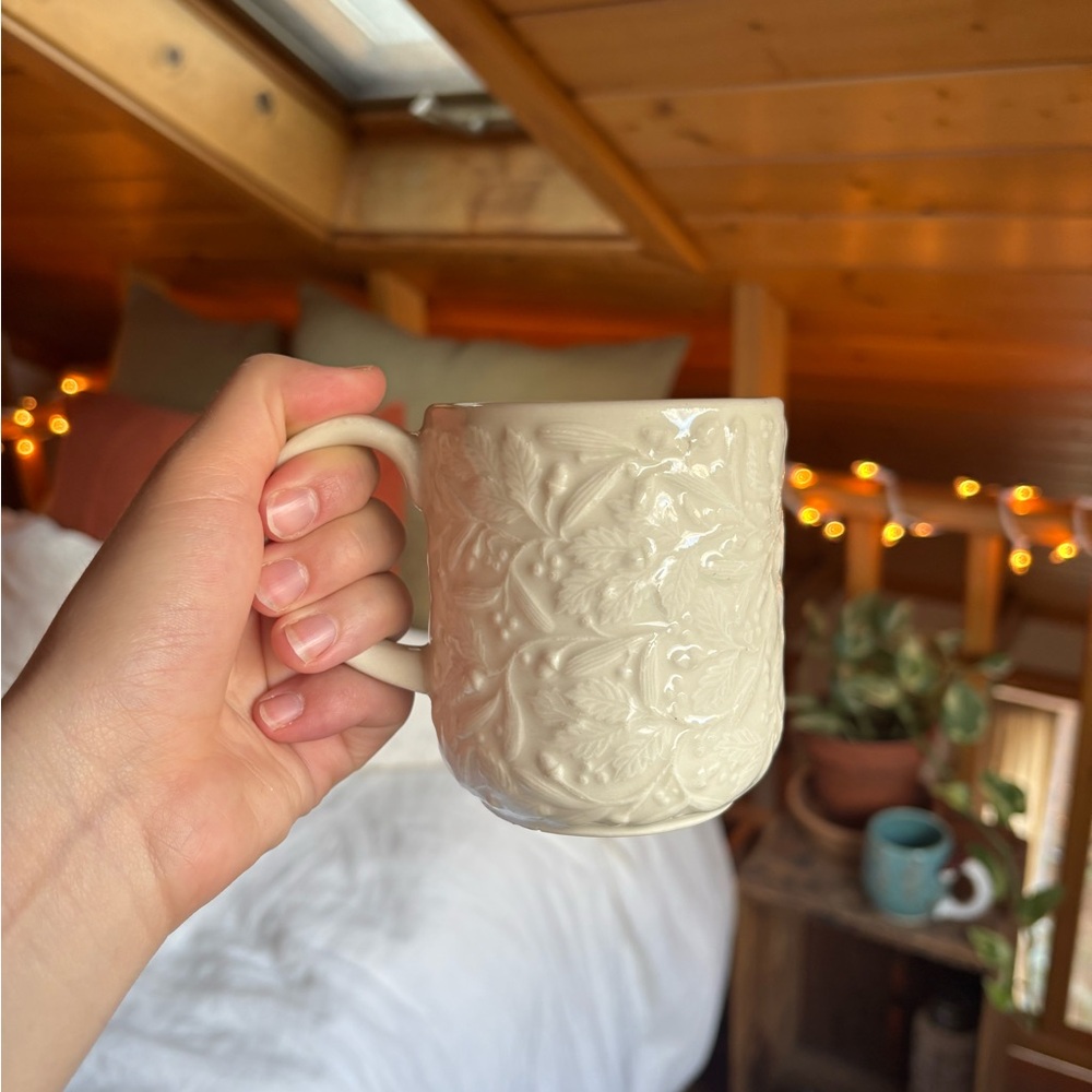 Vintage 1996 “Acorn” Ceramic Mug